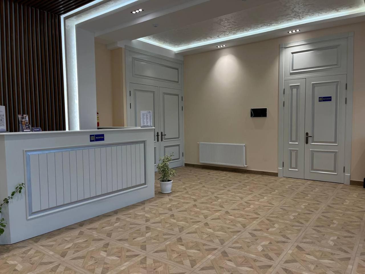 Aks Hotel Tachkent Extérieur photo